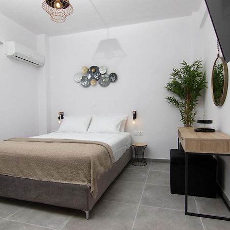 Luxury Apartment In The Center Rhodes City Eksteriør billede