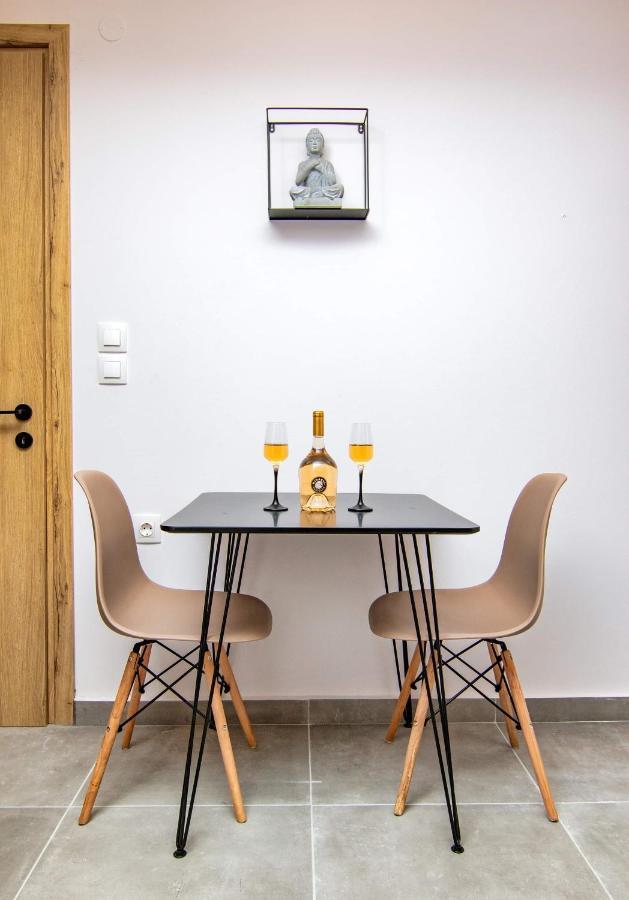 Luxury Apartment In The Center Rhodes City Eksteriør billede
